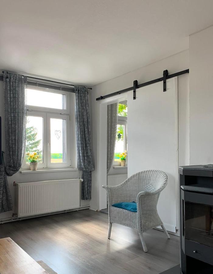 Vierseitenhof Hasenfelde - Ferienwohnung Feldblick Steinhofel Екстер'єр фото